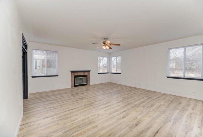 Building Photo - 5610 Heartland Ct