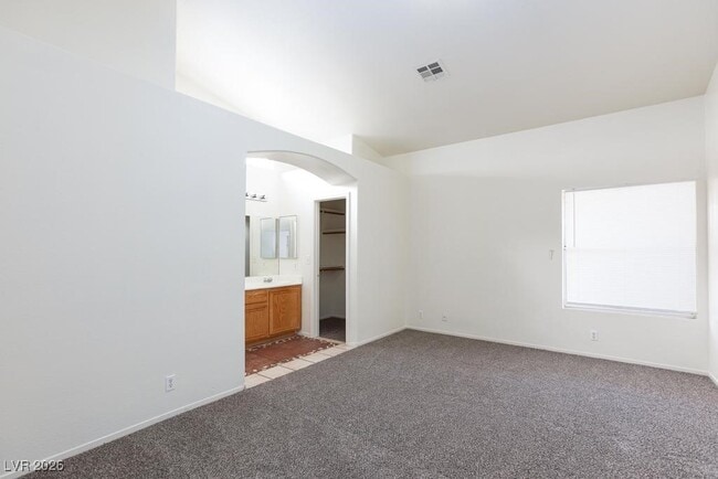 Building Photo - 6629 Beach Plum Way