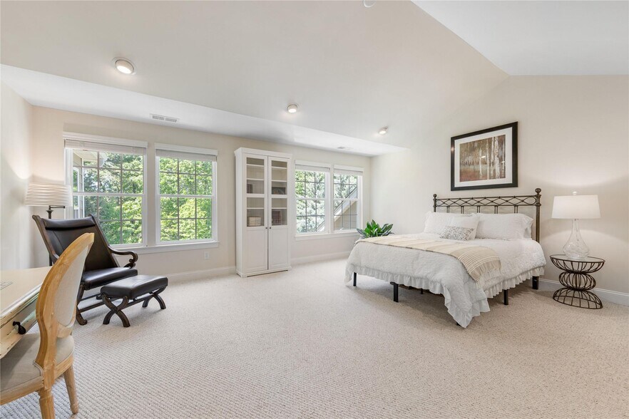 Building Photo - 10716 Meg Meadow Dr