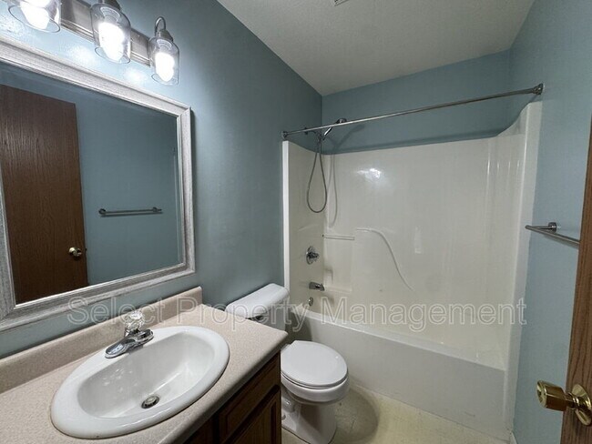 Building Photo - 1632 Flint Lock Ln