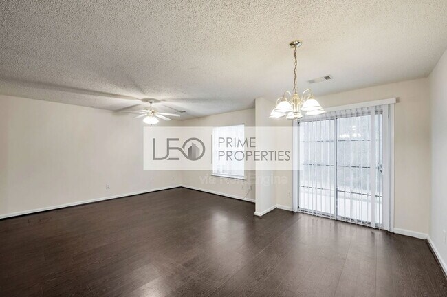 Building Photo - 950 Parkway Rd