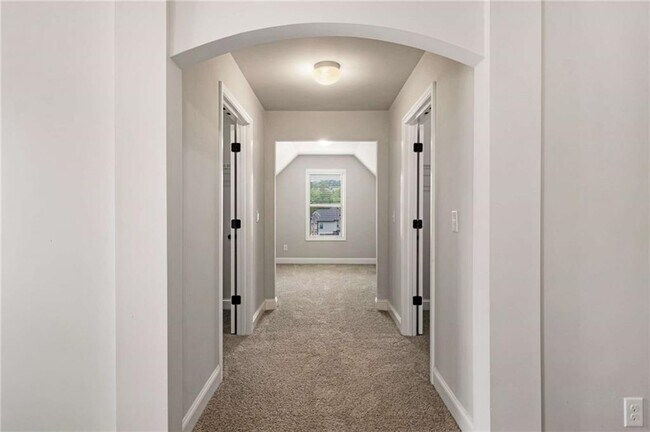 Building Photo - 829 Overlook Path Ln