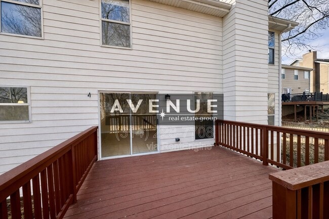 Building Photo - 308 Oak Top Ct