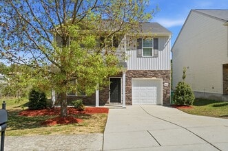 Building Photo - 4-bedroom with Water Front View
