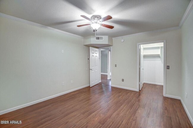 Building Photo - 1295 N Ash St