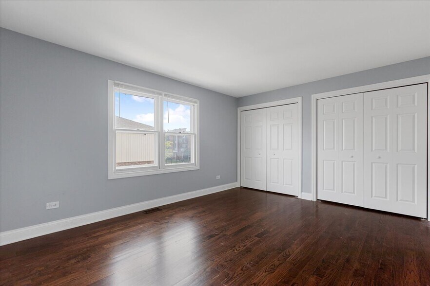 Building Photo - 1772 Pickwick Ln