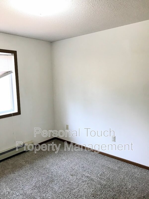 Building Photo - 500 2nd St SW