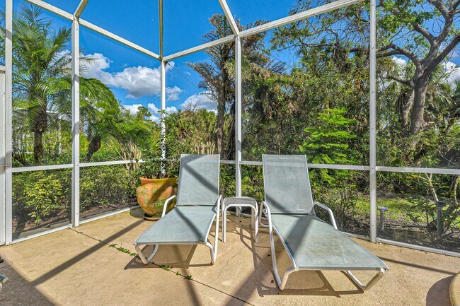 Building Photo - 3br/2ba Pool Home in Venetia