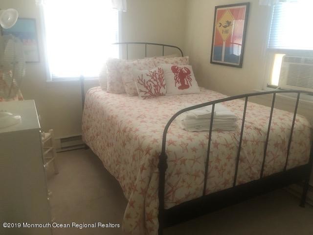 Building Photo - 1807 Greenwood Terrace