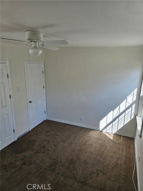 Building Photo - 10527 Pace Ave