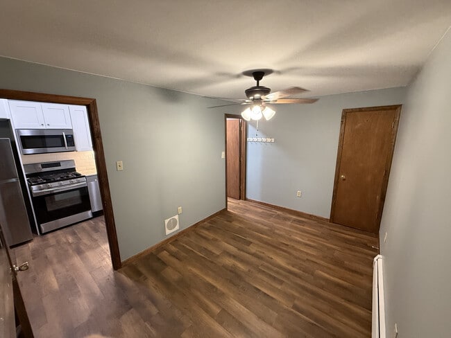 Building Photo - 237 Franklin Ave