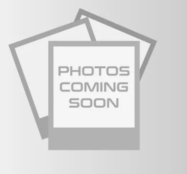 Building Photo - SW Boise home w/attached garage, large fen...