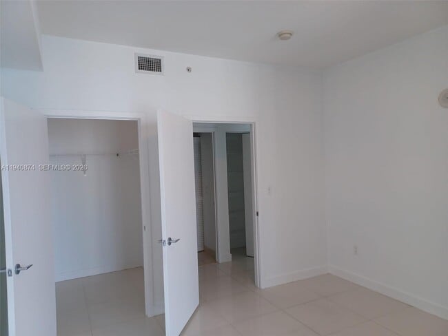 Building Photo - 79 SW 12th St