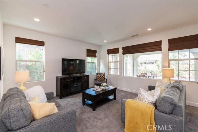 Building Photo - 101 Windswept