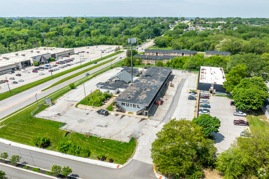 Primary Photo - The View on Hickman