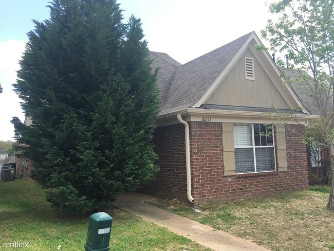 Building Photo - 10233 Sterling Ridge Dr