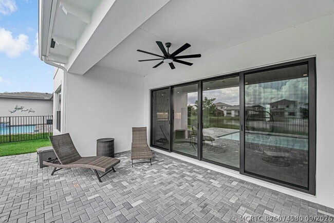 Building Photo - 10018 Skyloft St