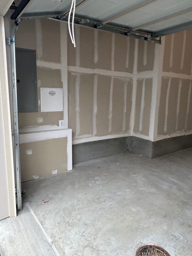 Building Photo - 9070 Katherine Johnson Ave