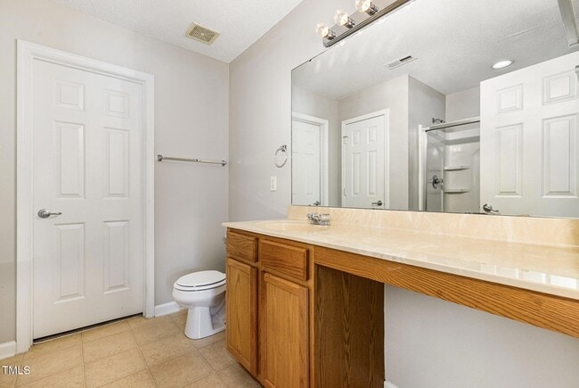 Building Photo - 128 Georgetowne Dr