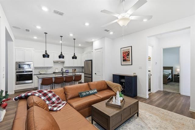 Building Photo - 2331 Jack Rabbit Wy