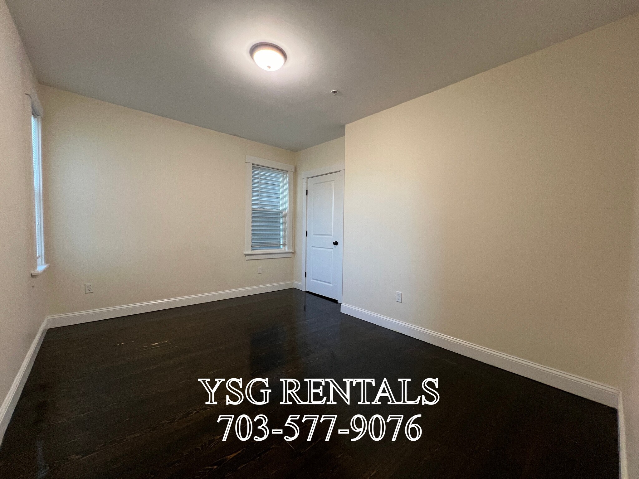 Building Photo - 194 Hillside St