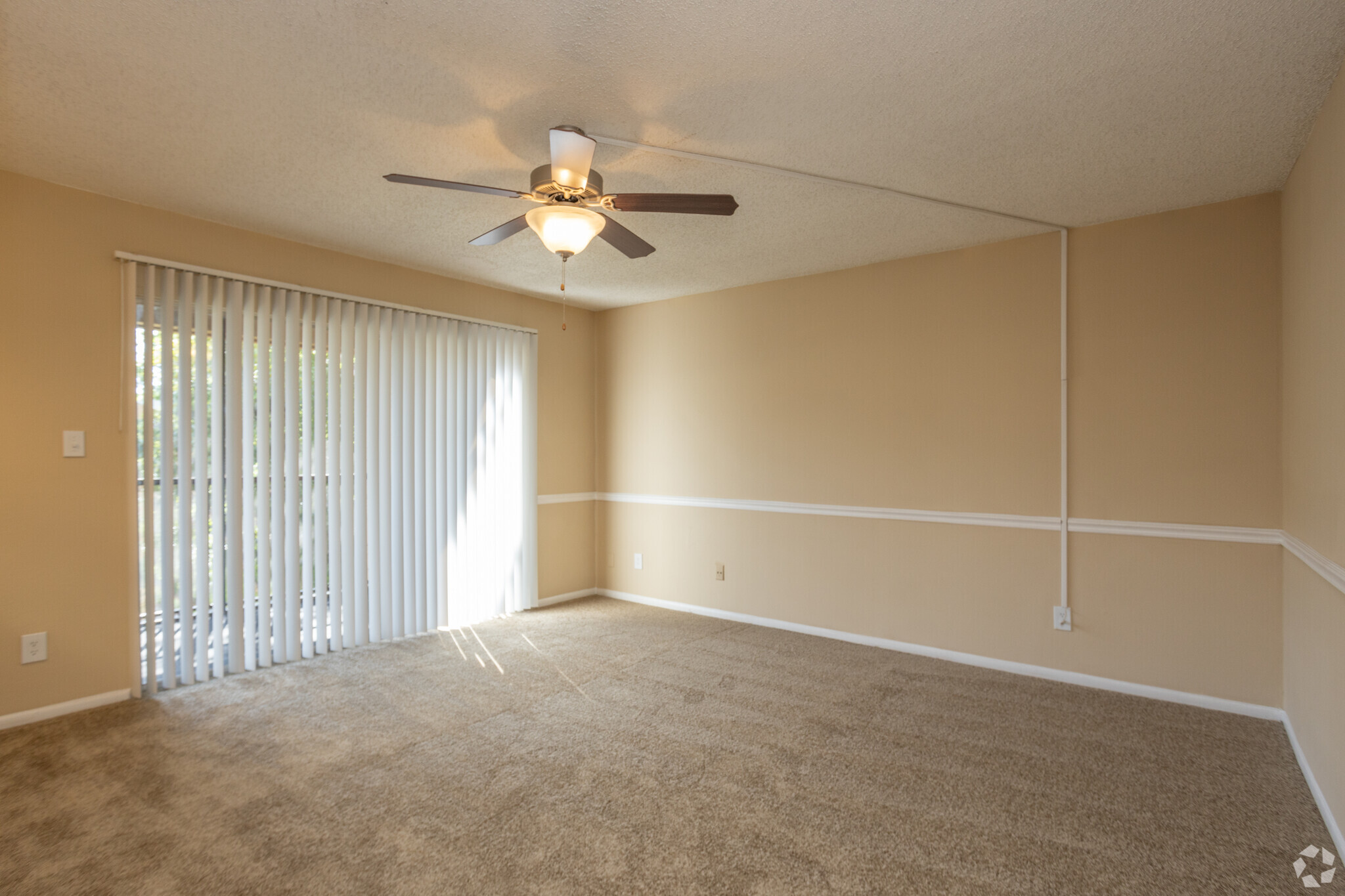 1BR, 1BA - 703SF - The Park at Santa Maria