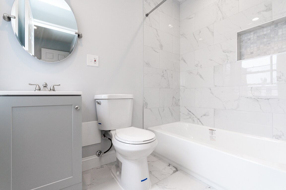 Full Bath #2 - 1605 McKean Ave