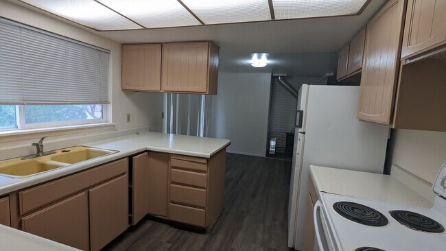 Building Photo - 309 S 300 W