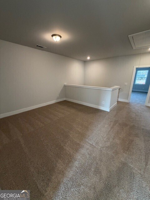 Building Photo - 116 Maple Trl