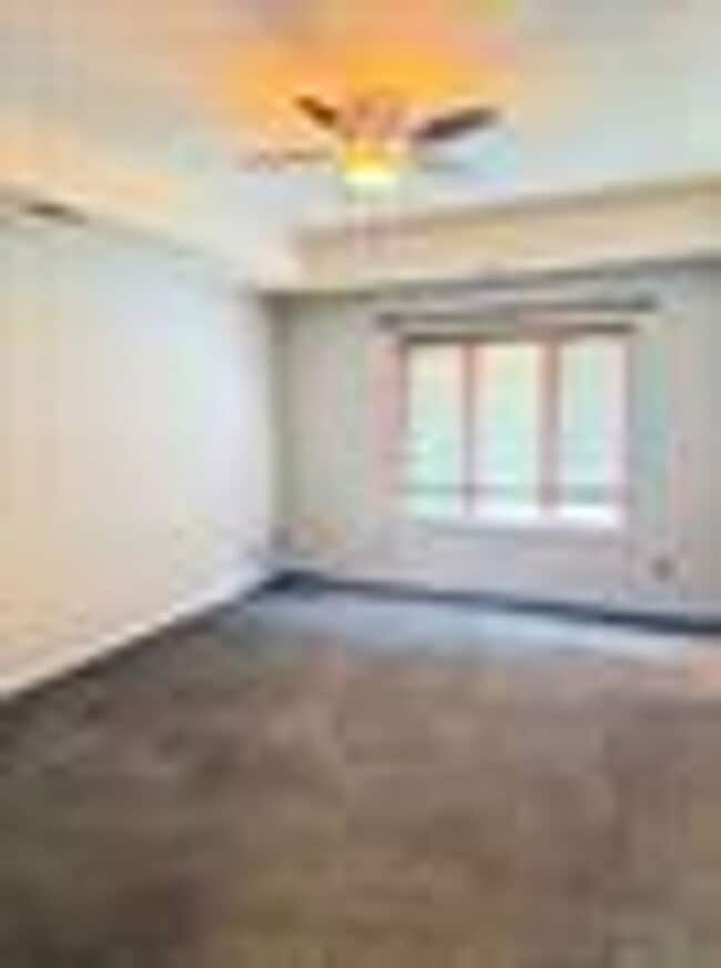 Building Photo - One of a kind 3 Bedroom 4 Bathroom Home next to the Meadows Park in Dakota Dunes SD!