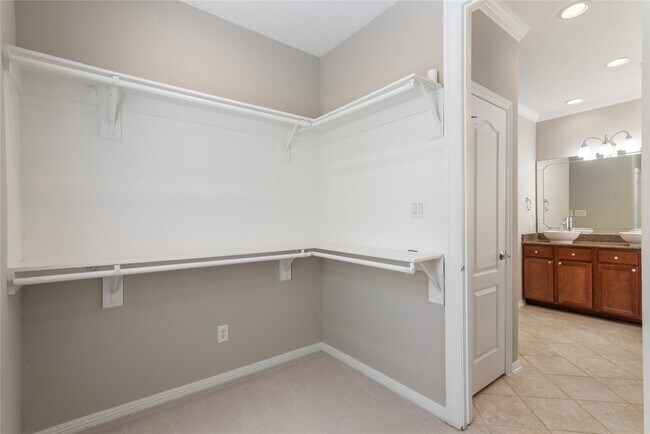 Building Photo - 1510 Birdsall St