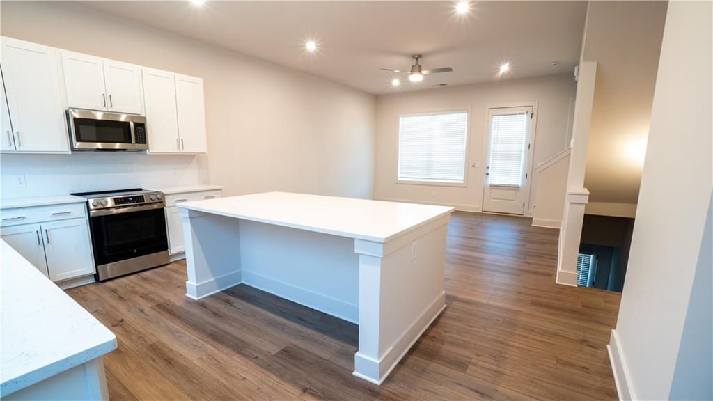 Building Photo - 1394 Cozy Cir SE