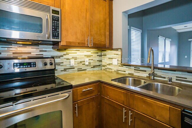 Building Photo - 3825 First Avenue