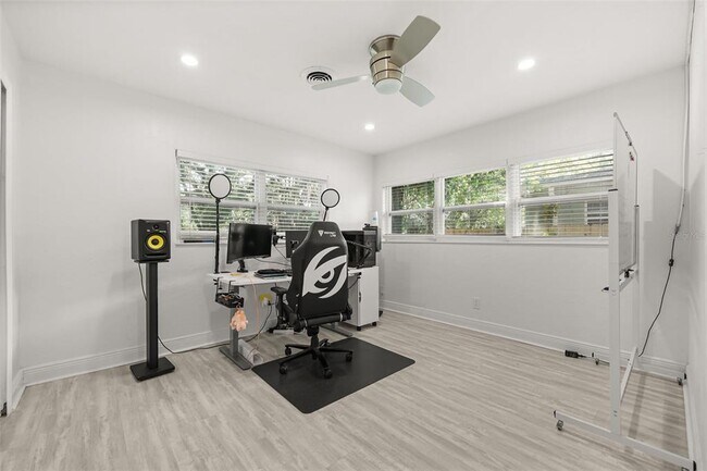 Building Photo - 2909 Hargill Dr