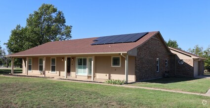 Building Photo - 3 Bed 3 Bath 3 Acres in Aubrey (FIRST MONT...