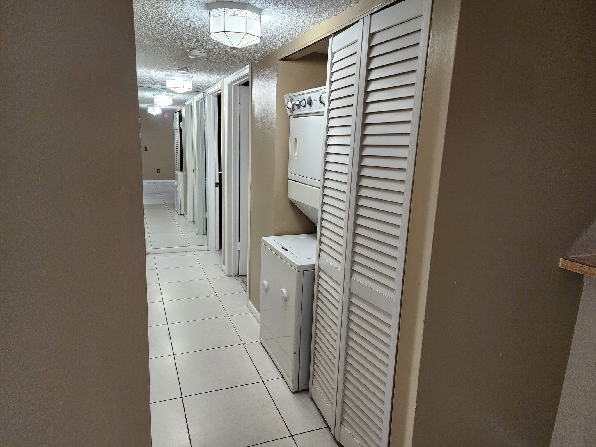 Building Photo - 8600 SW 149th Ave