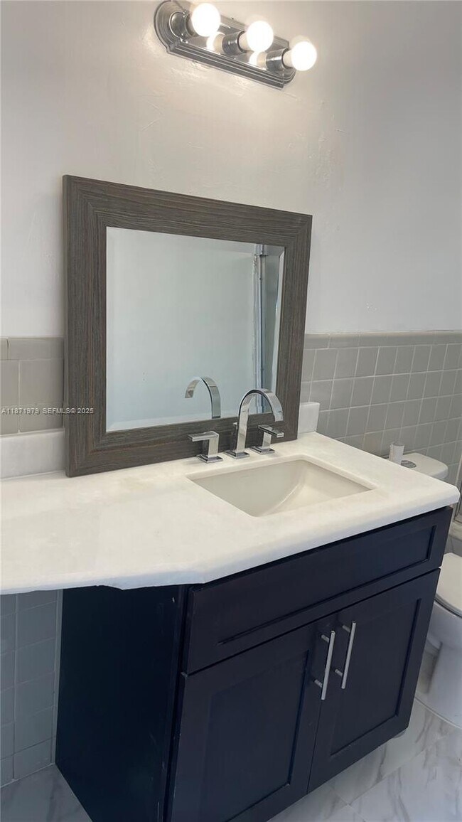 Building Photo - 301 N 67th Ave