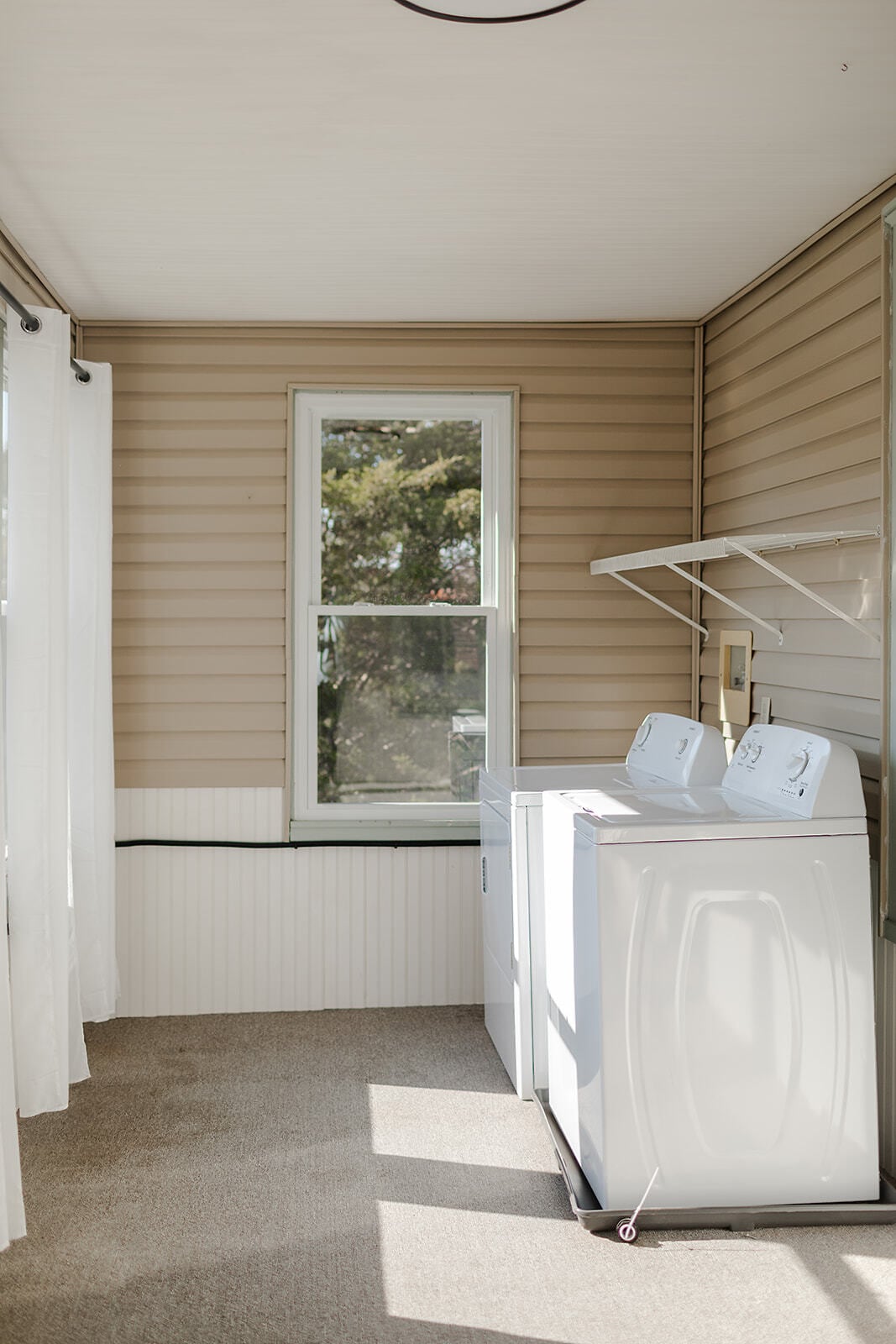 Building Photo - 6018 Carpenter St