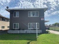 Building Photo - 601 W D St