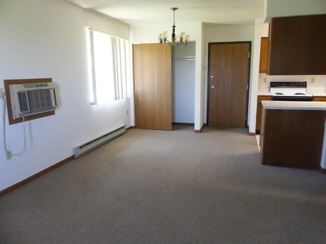 Living Room - Diamond Acres