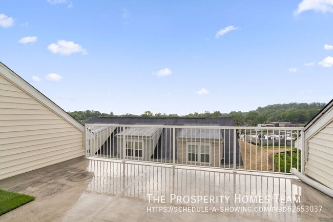 Building Photo - 7207 Barry Ln
