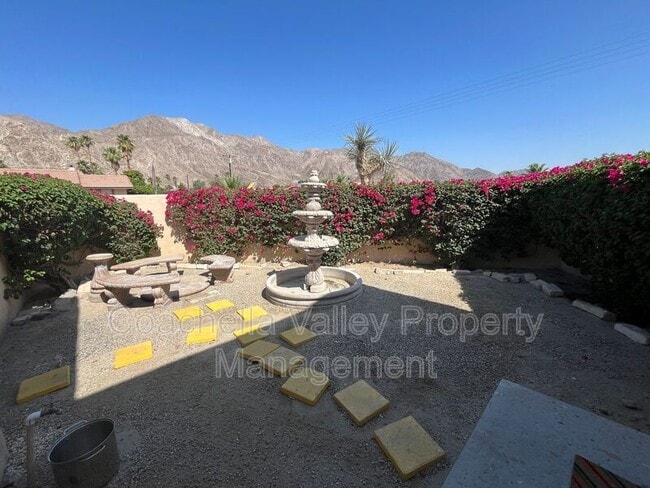 Building Photo - 53750 Avenida Alvarado