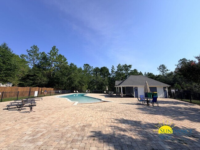 Building Photo - 5722 Marigold Loop