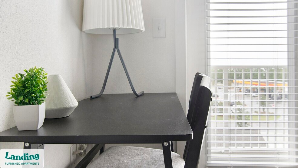 Building Photo - 12525 Tibbets Ln