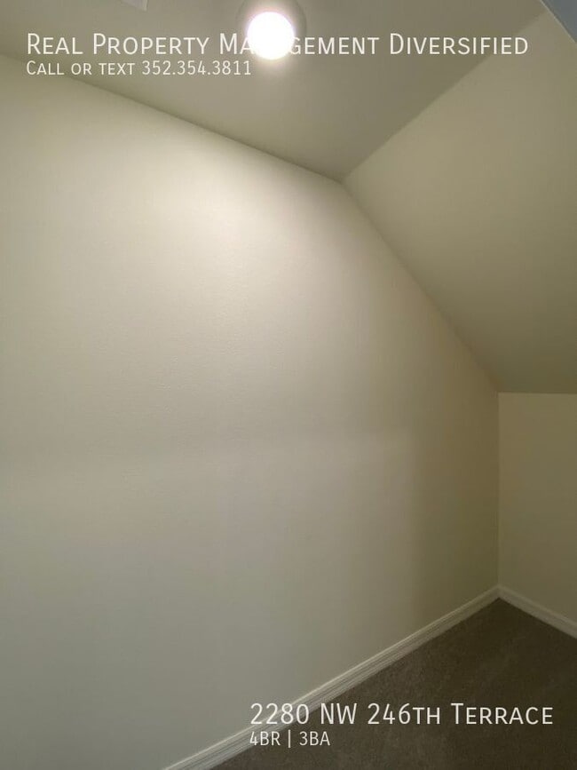 Building Photo - 2280 246th Ter