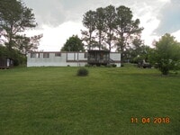 Building Photo - Dana ln