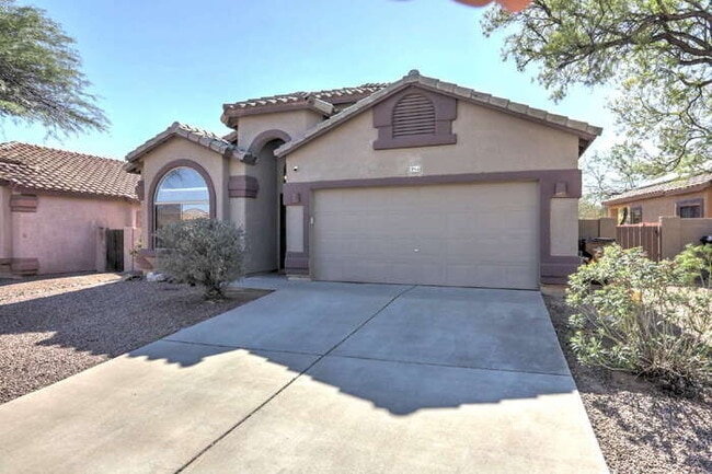 Building Photo - Rancho Sahuarita