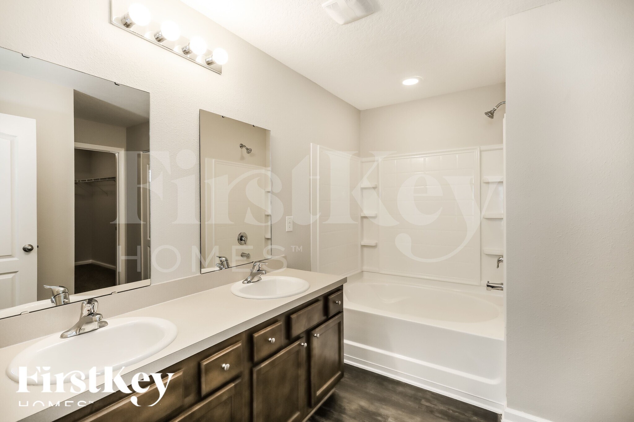 Building Photo - 3414 Canyon Falls Dr