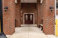 Building Photo - 9204 Charleston Dr