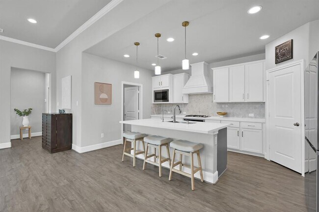 Building Photo - 10053 Preserve Wy